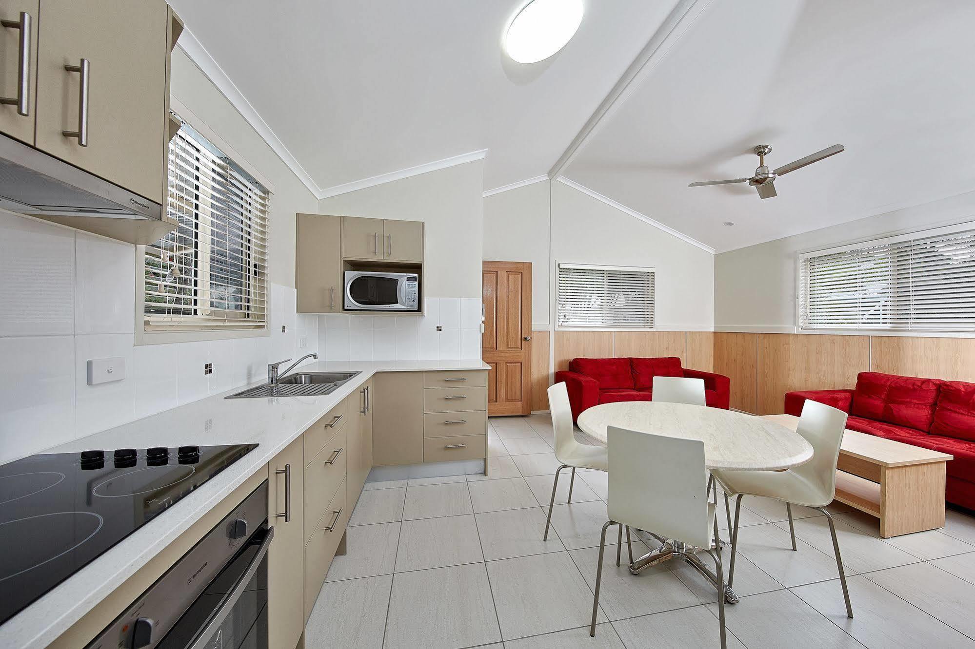 Ashmore Palms Holiday Village Gold Coast Exterior foto